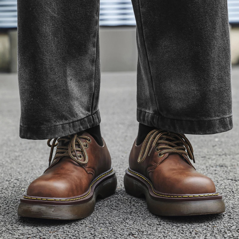 Fashionable and trendy thick shoes for sale mens casual business leather shoes high-quality casual style party and wedding high heels 241024