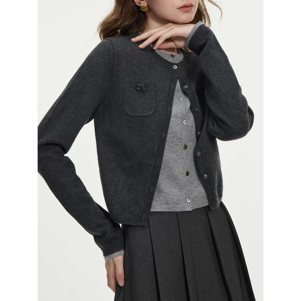 FSLE Women Grey Cardigans College Style Fake Two Piece Design Round Neck Sweaters Contrast Color Female Cardigan 24Fs14181