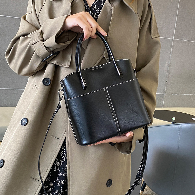 Cowhide Leather Shoulder Handbag For Women - 2025 Collection New Free Delivery Designer Bag