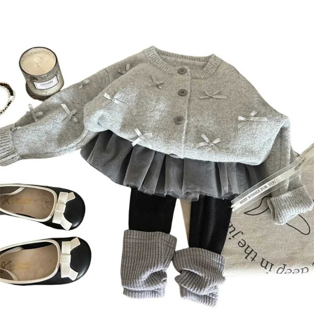 4627 purchase 2 wholesale Korean childrens sweaters 2024 new autumn girls knitted sweater butterfly knot knitted cardigan wool sweater W241025