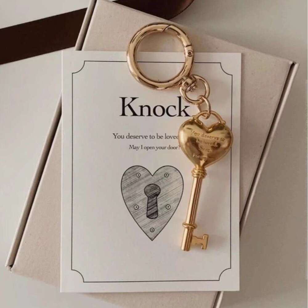 blogger's fashionable love lock keychain bag hanging decoration couple keychain accessories A gift for girl