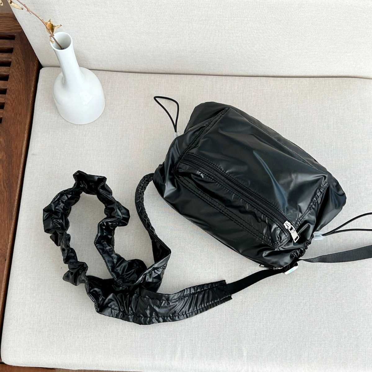Ins niche versatile drawstring pleated cloud bag nylon fabric casual shoulder crossbody bag 241015