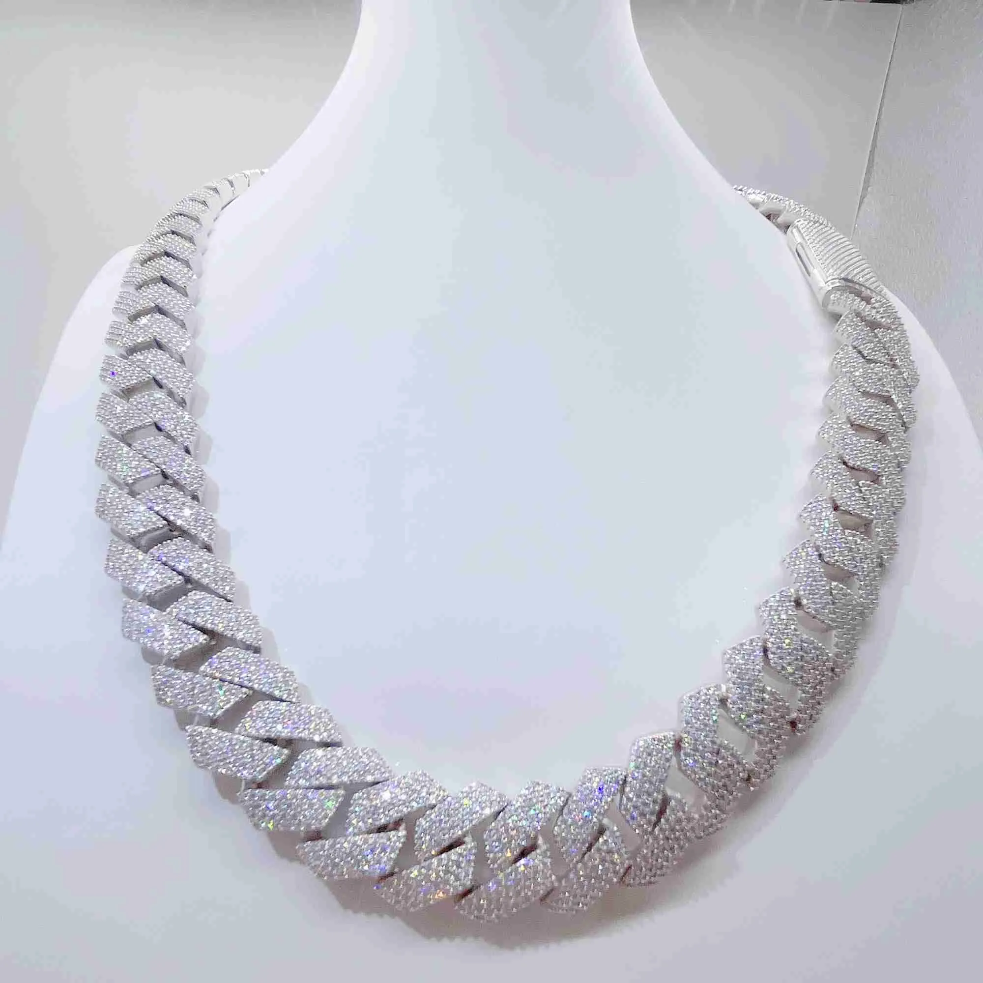 Iced Pass Diamond Tester Sterling Silver Necklace Vvs Moissanite Cuban Link Chain