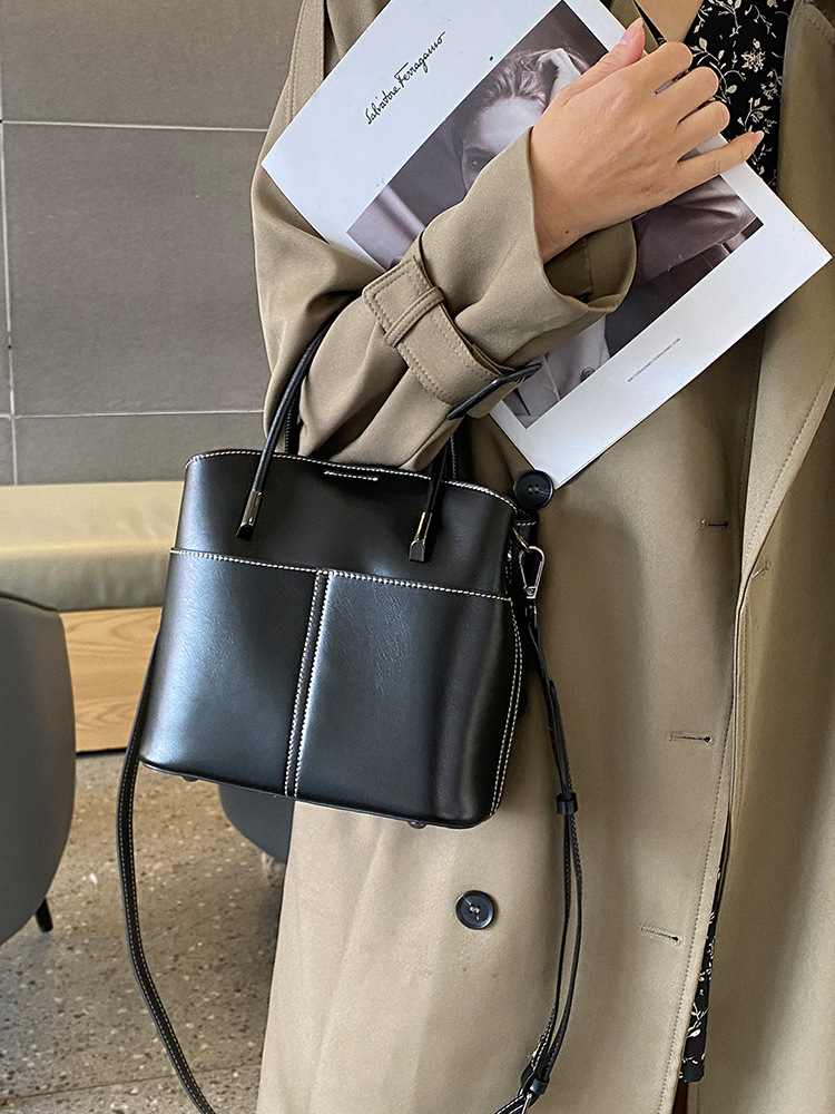 Cowhide Leather Shoulder Handbag For Women - 2025 Collection New Free Delivery Designer Bag