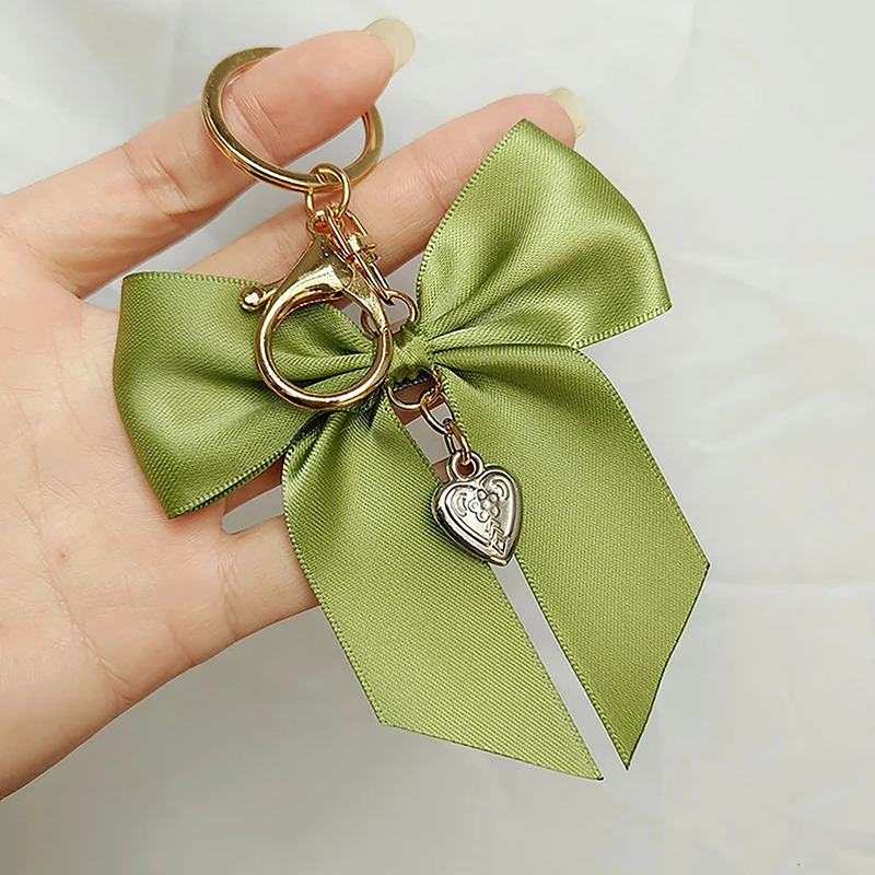 Ribbon Large Bow Keychain Gift Phone Bag Silk Pendant Car Key Holder Jewelry Romantic Charm Ornament Sweet 241017