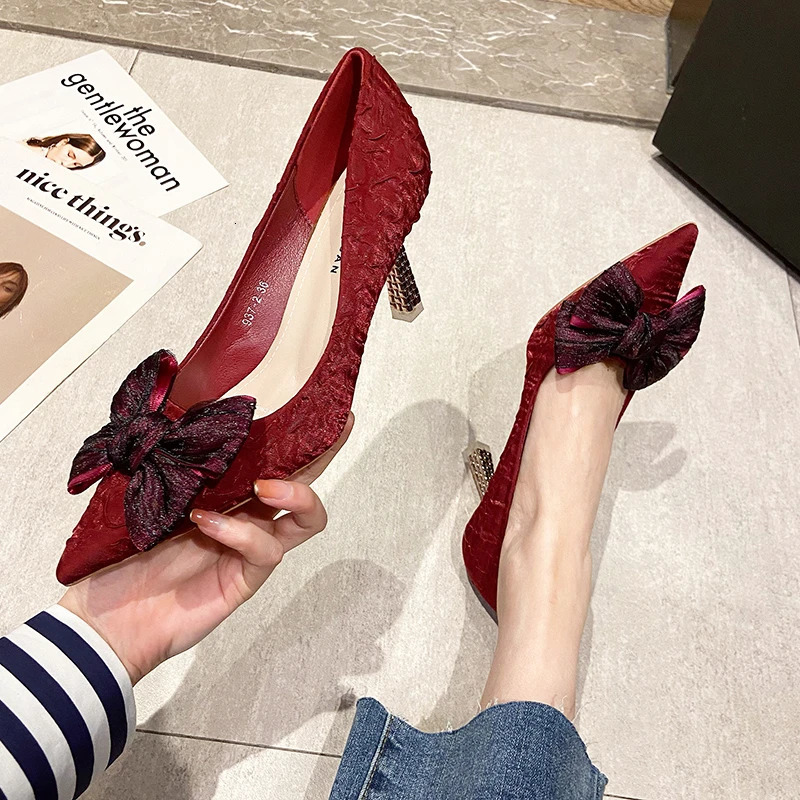 Green silk bow high-heeled pump suitable for womens sexy toes metal slim high heels wedding party shoes 2024 spring bomb 241024