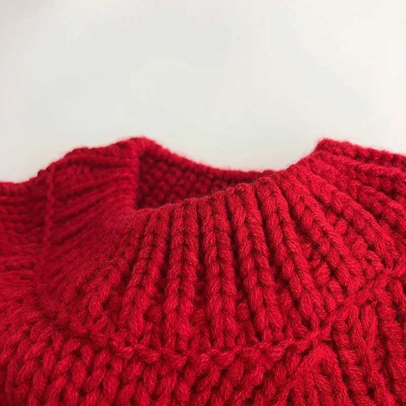 Baby Red Knitted Loose Sweater Childrens Boys and Girls New Years Top Childrens Thick Winter Knitted Soft Long Sleeve Baby Pulling Flower W241025