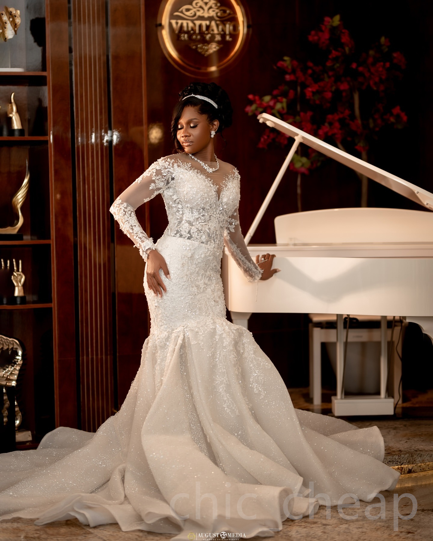 2024 Arabic Aso Ebi Plus Size Ivory Mermaid Wedding Dresses Lace Beaded Full Sleeves Sheer Neck Vintage Exquisite Bridal Gowns Dress ZJ055