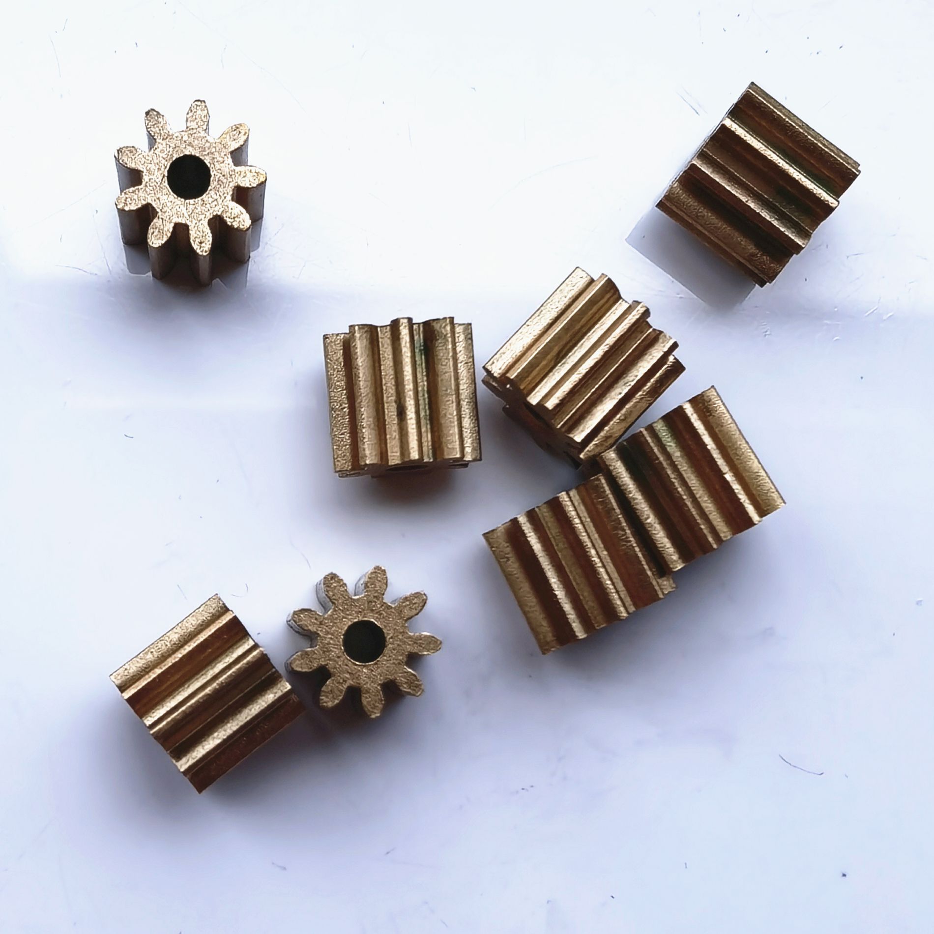 Copper gear 1 mold 9 teeth inner diameter 3.1 micro small gear 1 powder metallurgy cylindrical spur gear