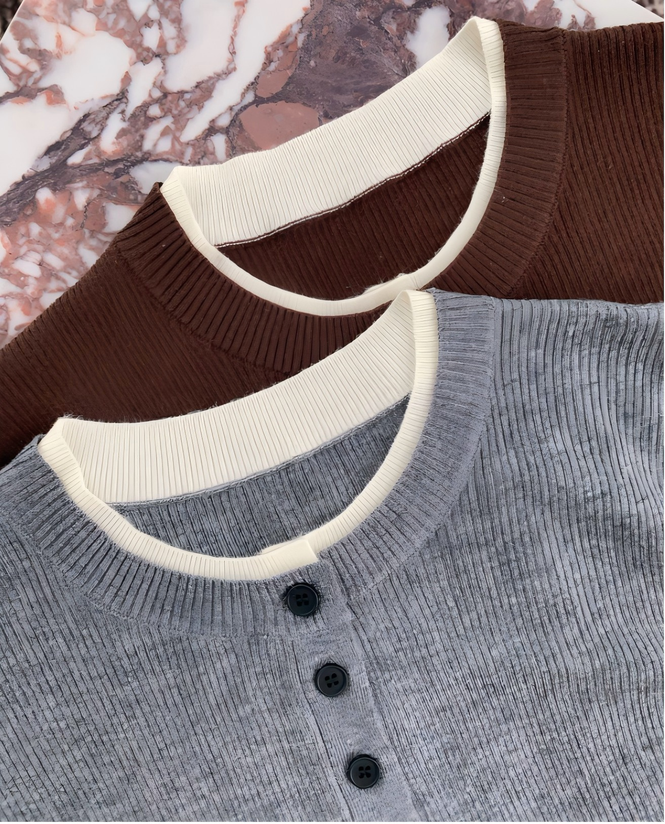 Luxry brand buttoned collar wool jumper