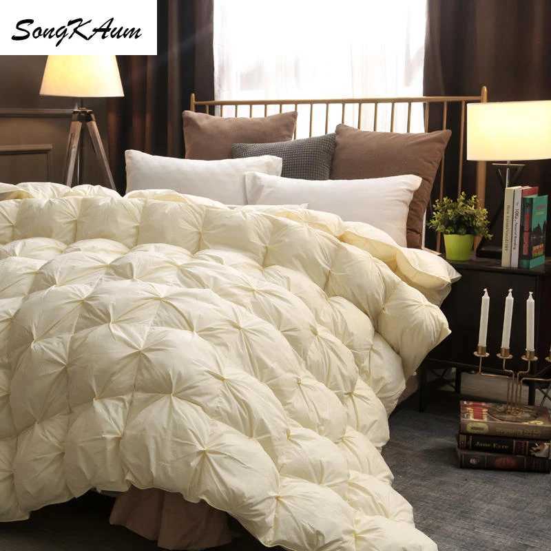 SongKAum 100% white goose/duck down comforter high-quality five-star hotel Twist Flower Duvets Comforters 100% cotton cover W241024