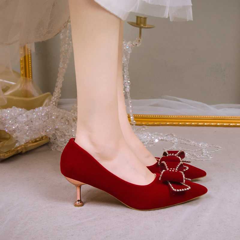 High Quality Spring/Summer New Rhine Bow Red Bridal High Heels Womens Pointed Slide Pump Large Wedding Shoes T241024