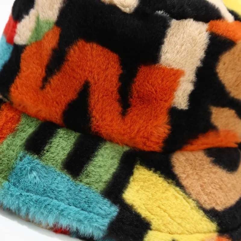 2024 Womens Winter Bucket Hats Printed Thick Warm Winter Cap Female Lady Casual Buckets Hat New DesignerX241025
