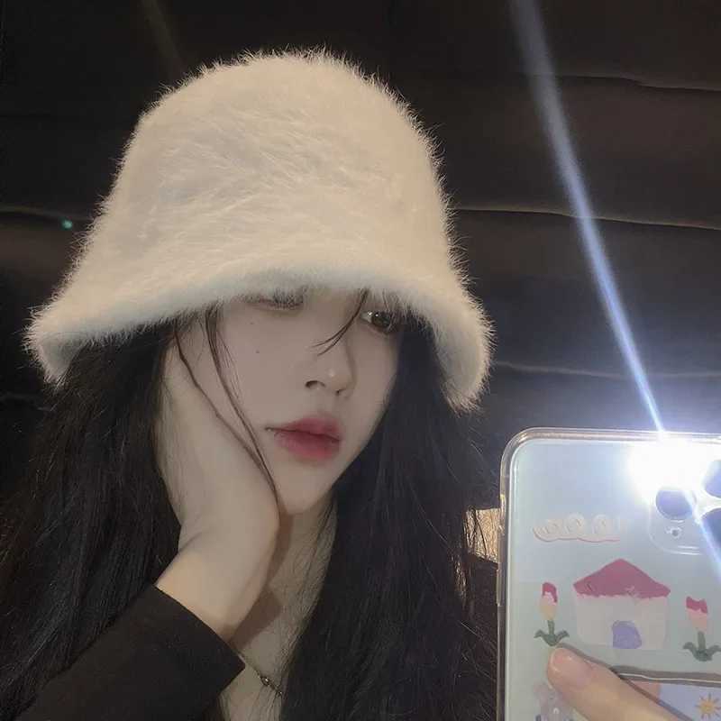 2024 New Winter Rabbit Fur Hat Womens Fashion Solid Color Bucket Cap Fishermans Hat Retro Knitted Wool Basin Bucket HatX241025