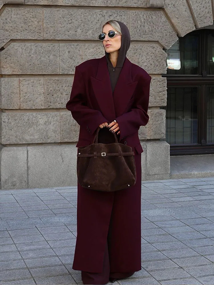 Elegant double-layer wool long coat for womens fashion with pockets full sleeved coat womens clothing 241024