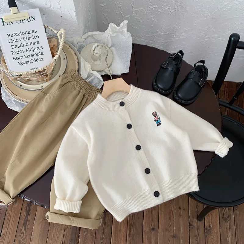 Childrens sweater 2024 autumn cartoon embroidery boys knitted cardigan wool sweater girls soft loose sweater W241025