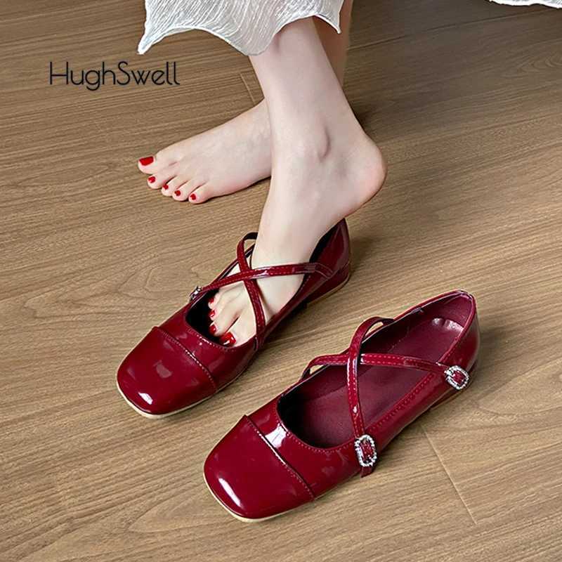 High Quality Classic red patent leather cross strap Mary Janes womens low heel narrow band ballet dancer shoes Rhine buckle plus size T241024