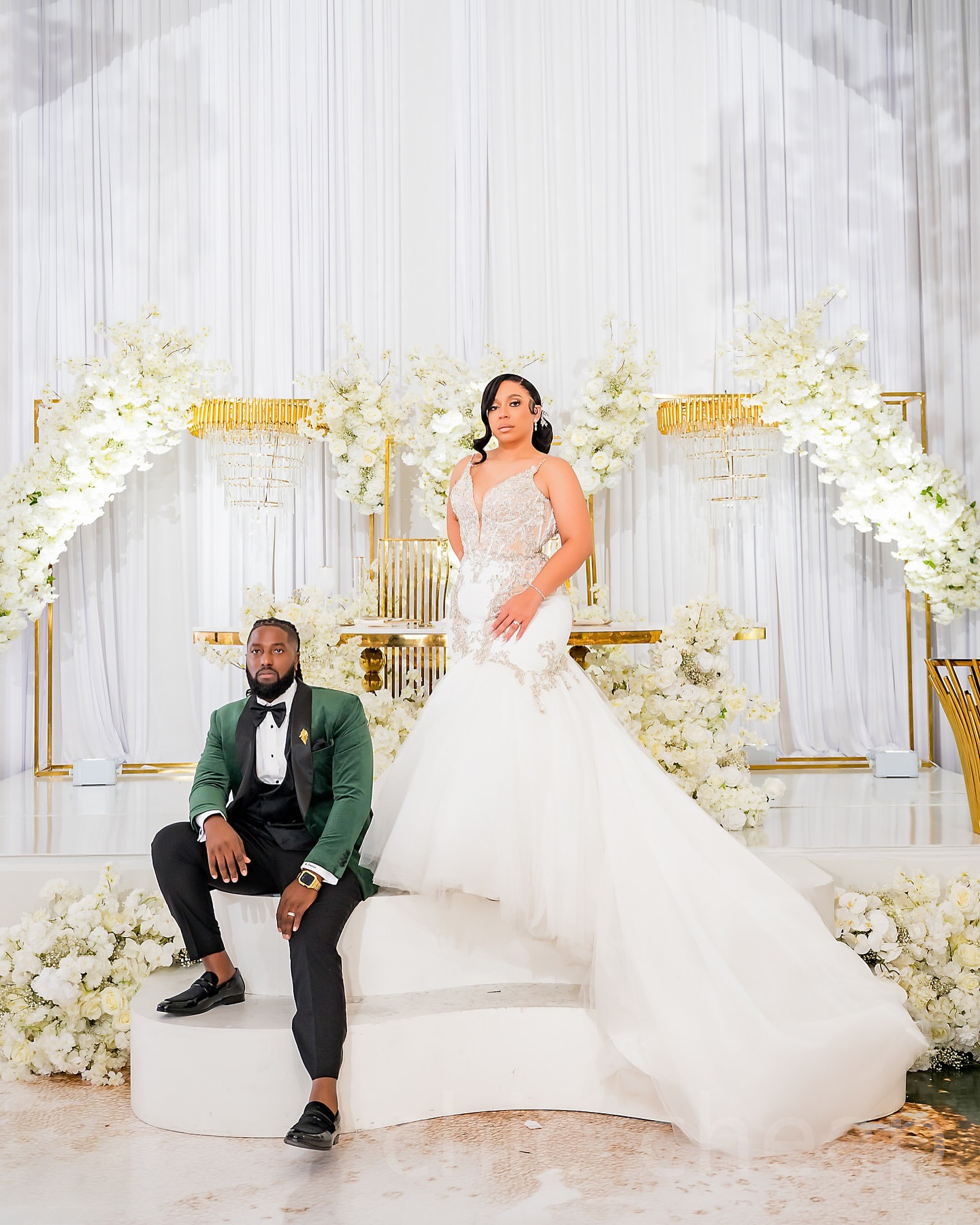 2024 Arabic Aso Ebi Plus Size Ivory Mermaid Wedding Dresses Illusion Rhinestones Lace Tulle Spaghetti Vintage Elegant Bridal Gowns Dress ZJ0244