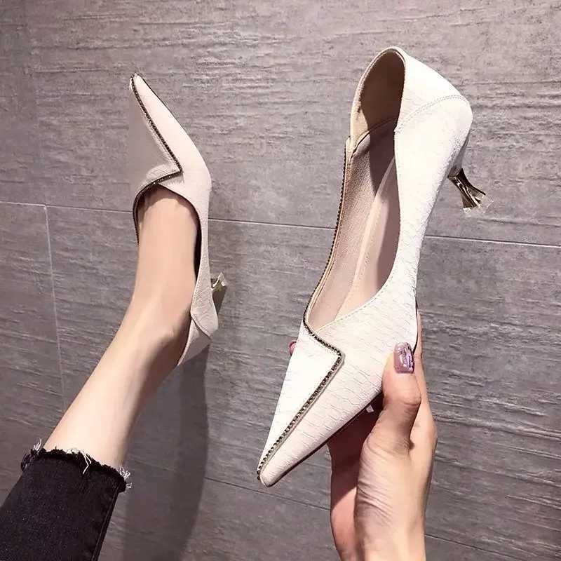 High Quality Pointed Toe sexy womens shoes with mid high heels suitable for womens offices thin Rhine beige popular the last high-quality Y2k T241024