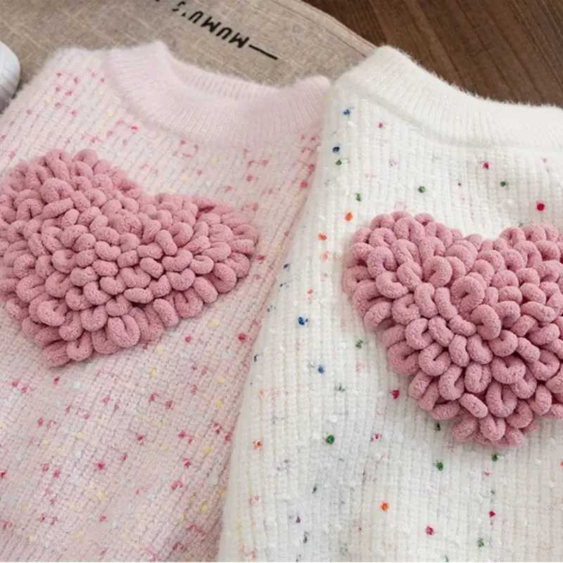 Girls Sweaters Autumn Childrens Winter Promotion 2023 Childrens Sweaters Love Knitted Preschool Shirt Warm Baby Top W241025