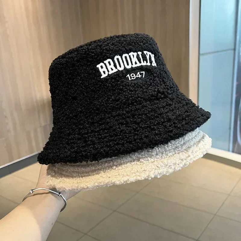 Warm and Comfortable Lambswool Bucket Hat with Letter Embroidery for WomenX241025