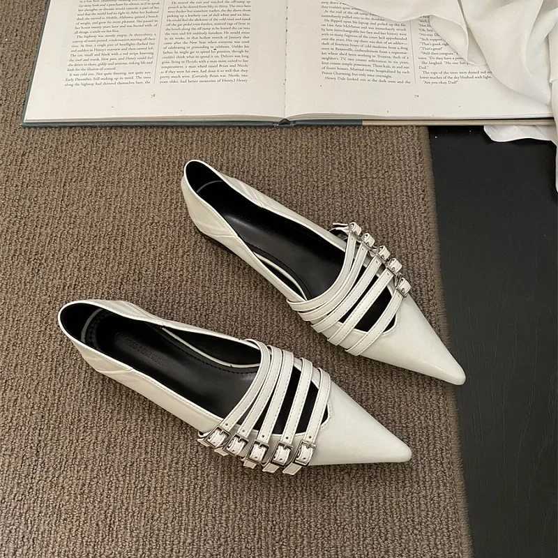High Quality Womens pump shoes low toe toes gothic sexy elegance womens high heels white Loafers new buckle T241024