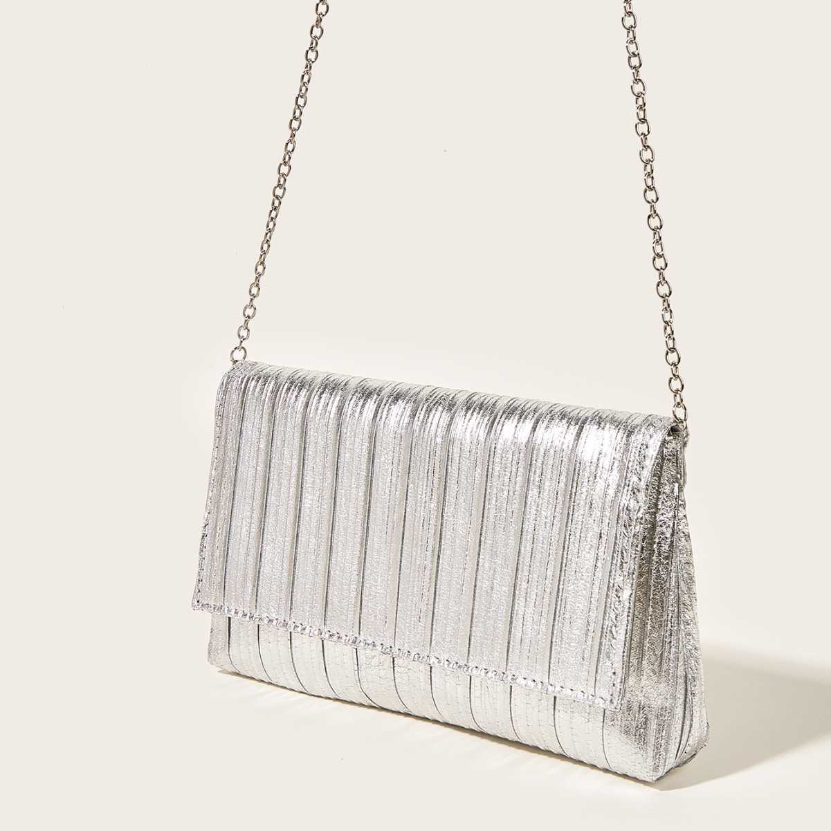 CMM Wrinkle Fashion Banquet Bag Metallic Shining Handbag Simple and Versatile Evening Dress Bag Womens Bag Selling