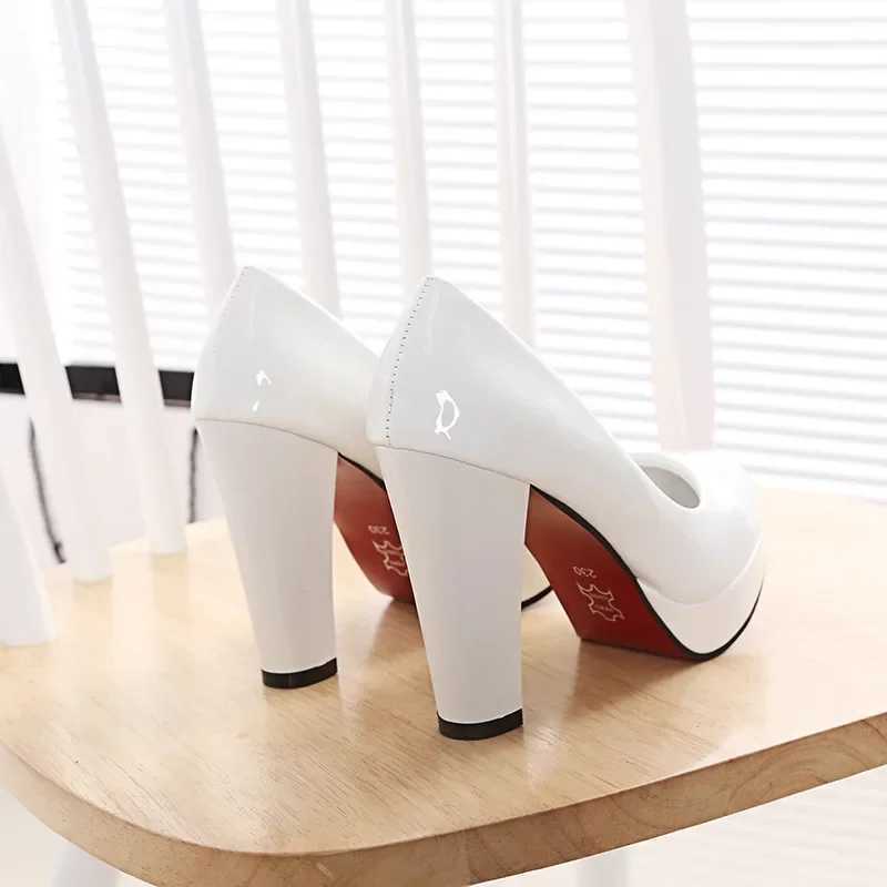 High Quality Spring/Summer New Womens Fi Pump Platform High Heels Simple Womens Leather Black and White Shoes Elegant Thick High Heels T241024