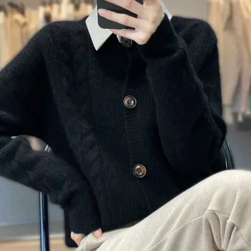 Spring 100 Pure Cashmere Sweater Coat Womens Loose Vintage Short Style Thickened Wool Knitted Cardigan 241021