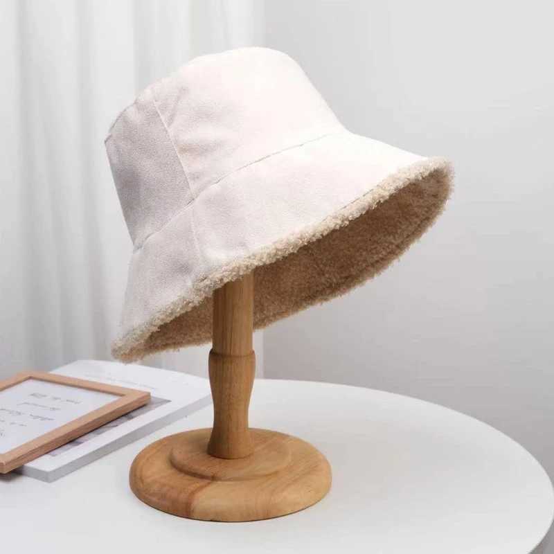 Fashion Winter Women Thick Bucket Hats with Earmuffs Lamb Wool Warm Ear Protector Fisherman Hat Autumn Plush Velvet Panama CapsX241025