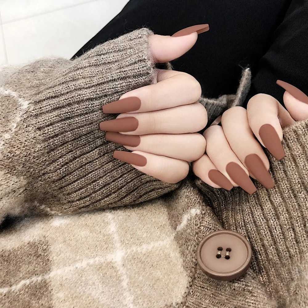 Matte Red Black White False Nails with Nail Extension Fingernails Fake Nail Supplies for ProfessionalsXJ241025