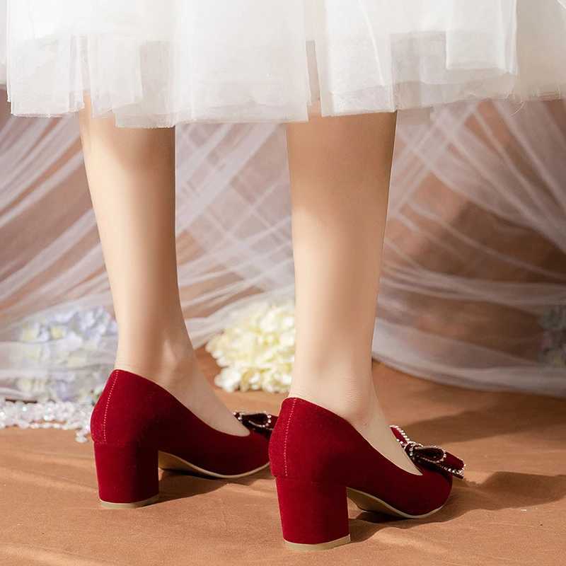High Quality Womens Spring/Summer New Red Rhine Bow Large Wedding Shoes with Comfortable Corner and Shallow Mouth High Heels T241024