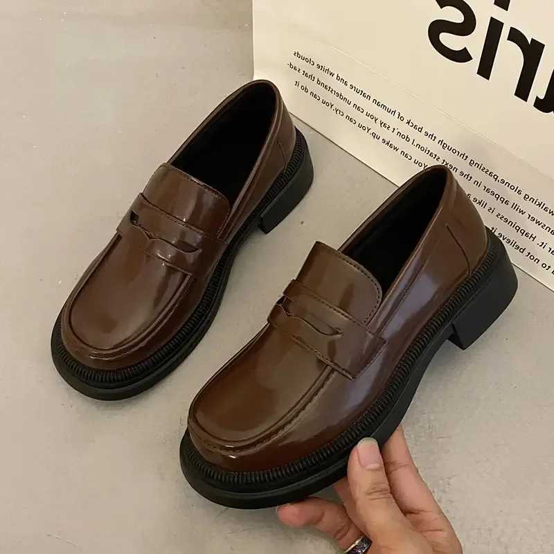 High Quality Brown Loafers Women Japanese School Students JK Uniform Shoes Round Toe Women Girls Round Toe Lolita Cosplay Shoes Size 42 T241024
