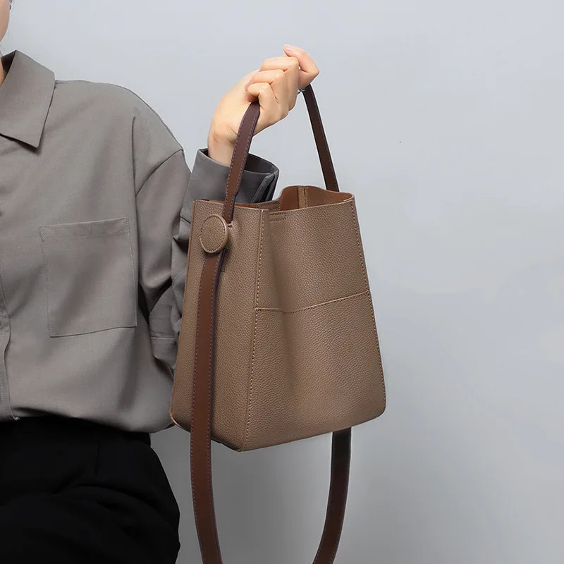 UKF y Women Bucket Bag Womens Casual Shoulder Bags For Large Capacity Crossbody Ladies Commute Handbags Bolas 241021