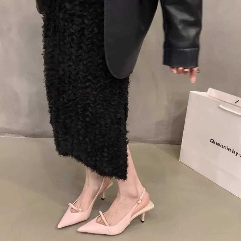 High Quality Summer New Womens Shoes Fi Light Smooth Mochrome Pointed Womens Sandals Thin High Heels Dress Sexy High Heels T241024