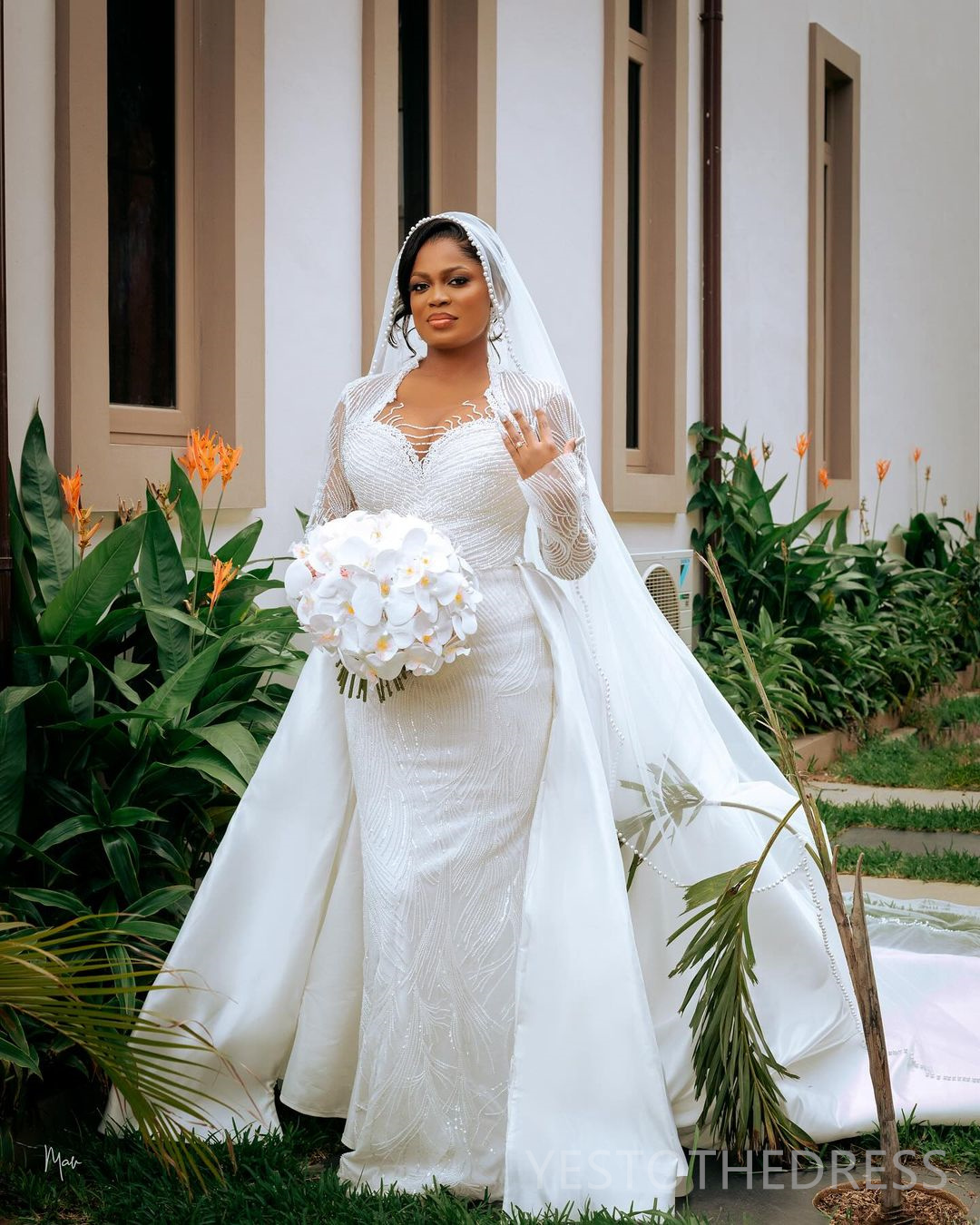 2024 Plus Size Aso Ebi Wedding Dress Bridal Gowns For Bride African Illusion Mermaid Long Sleeves Beaded Lace Pearls Detachable Train Wedding Gowns Fo