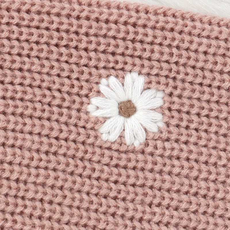 Suefenskry Newborn Womens Sweater Casual Flower Embroidery Warm Knitted Long Sleeve Baby Autumn Winter Knitted Top W241025
