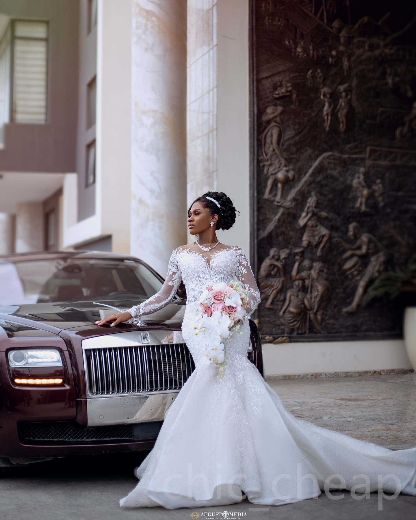 2024 Arabic Aso Ebi Plus Size Ivory Mermaid Wedding Dresses Lace Beaded Full Sleeves Sheer Neck Vintage Exquisite Bridal Gowns Dress ZJ055