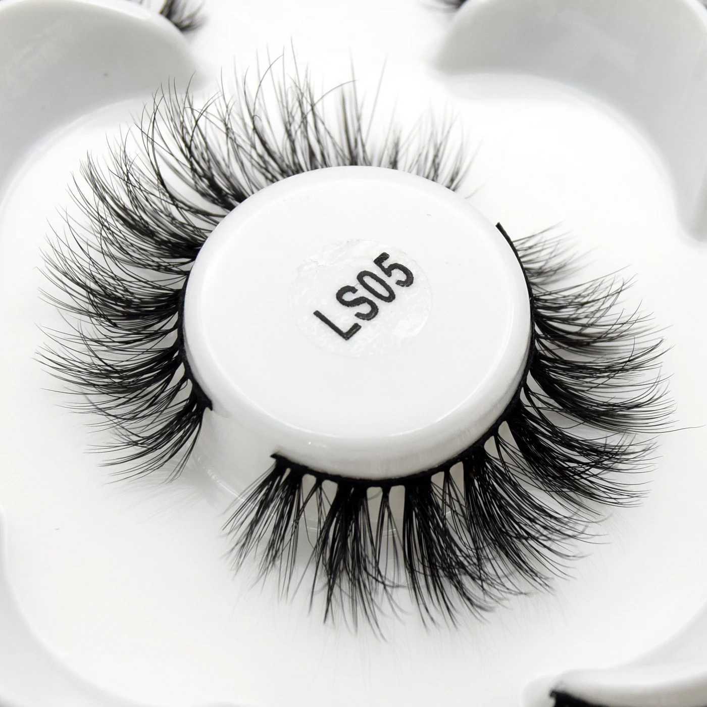 Visofree 5 pairs of natural false eyelashes long makeup mink eyelashes extended mink eyelashes beauty mink eyelashesW241024
