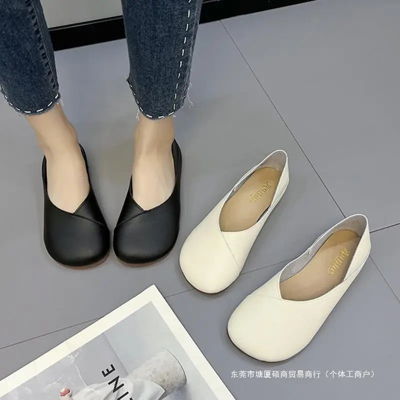 Fashionable Spring and Autumn Genuine Leather Handmade Flat Ballet Shoes for Women Comfortable Soft Leather Womens Flat Shoes 241024