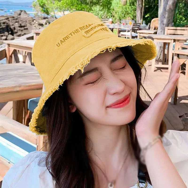 Female Fishermans Hat Canvas Sunshade Letter Patch Tassel Caps for Women Fashion Solid Color Hat for VacationX241025