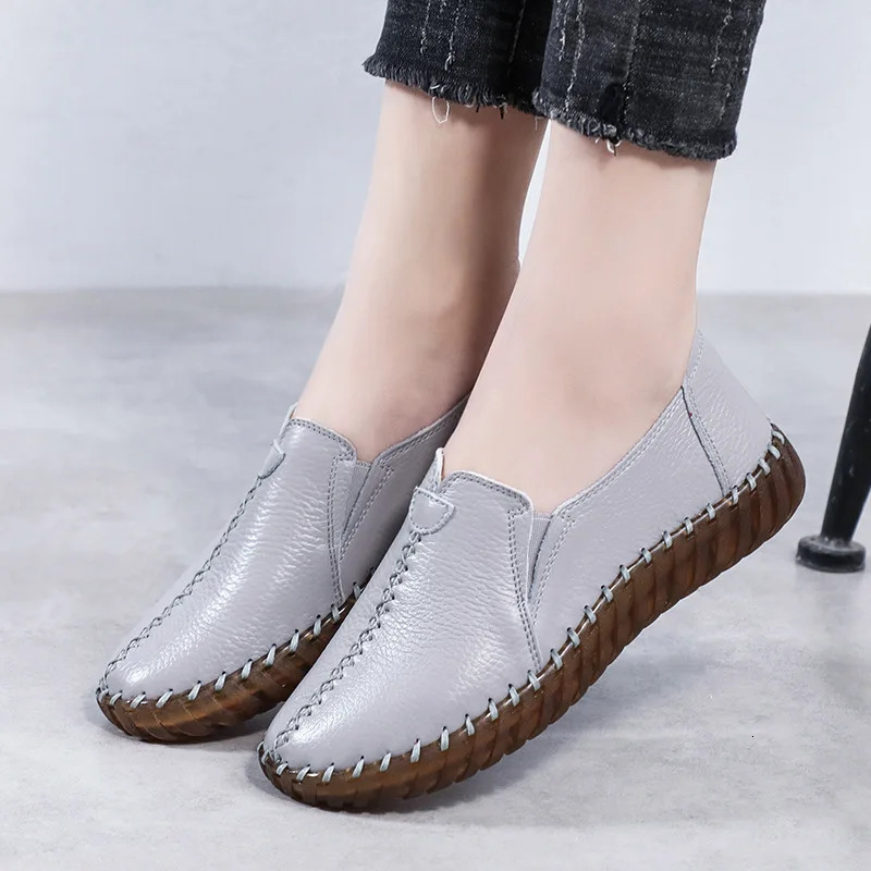 Autumn Wide Womens Shoes Genuine Leather Ballet Apartment Womens White Coat Driving Mochaxin Womens Foot Bone Shoes 241024