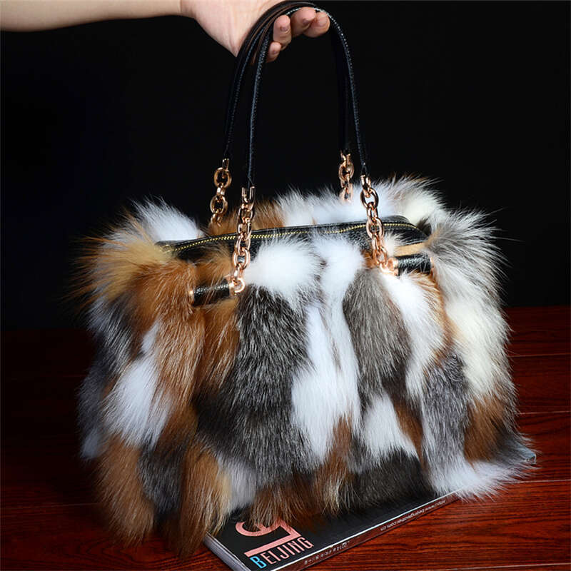 2023 New Clothing Designer Soft Fox Hair High-End Handbag Fashion Large Capacity Charm Women's Special Fur Bag