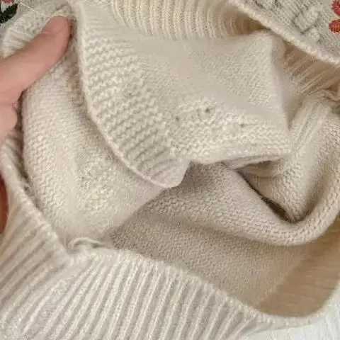 Girls sweater cardigan wool sweater autumn and winter new Korean childrens spring knitted thick top round neck knitted sweater W241025