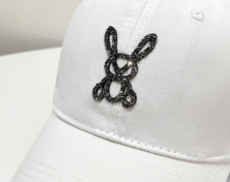Free shipping New High Quality Caps Fashion Baseball hats Mens Womens Sports Caps Forward Cap Adjustable Fit Hat A timeless classic designer hat E-1