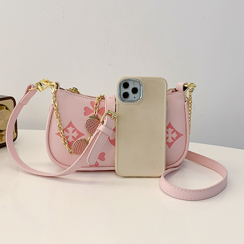 Texture chain 2024 early fall new women's retro color contrast shoulder with the same crossbody bag