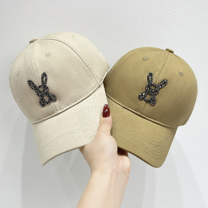 Free shipping New High Quality Caps Fashion Baseball hats Mens Womens Sports Caps Forward Cap Adjustable Fit Hat A timeless classic designer hat E-8
