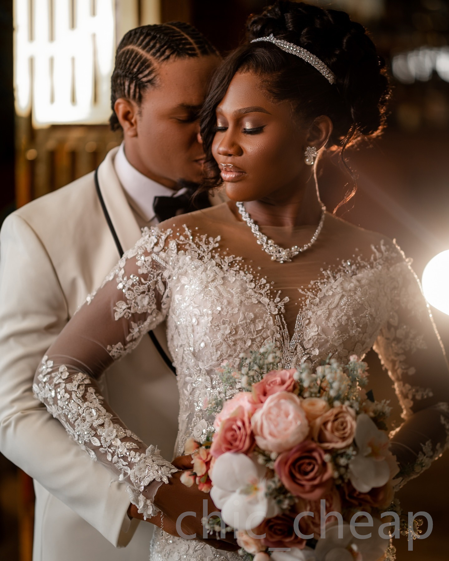 2024 Arabic Aso Ebi Plus Size Ivory Mermaid Wedding Dresses Lace Beaded Full Sleeves Sheer Neck Vintage Exquisite Bridal Gowns Dress ZJ055