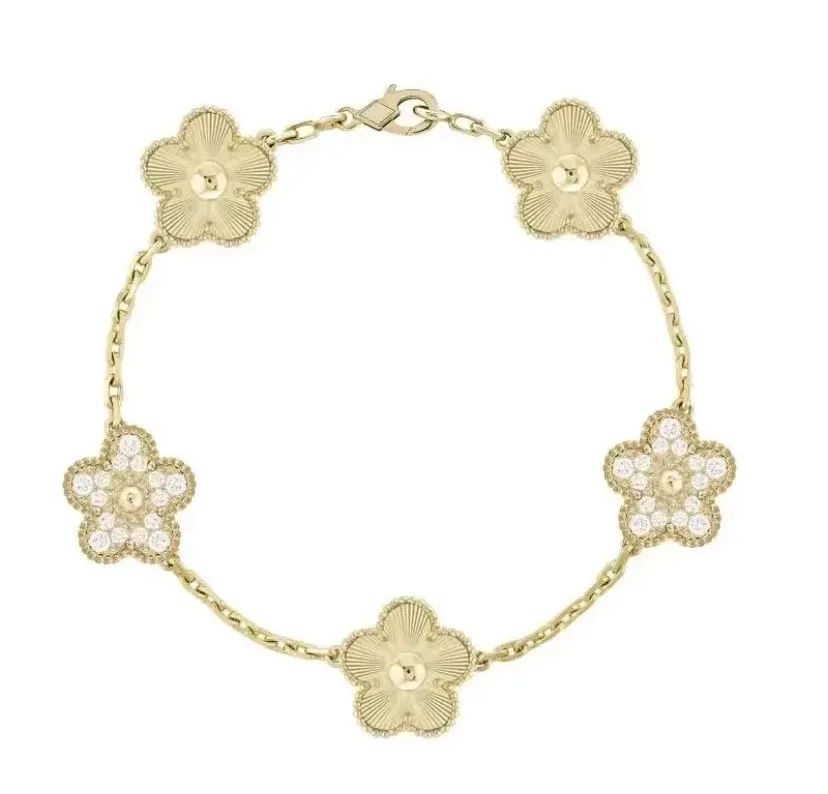 Four leaf clover charm bracelets fine jewelry mother of pearl white black red lady moissanite bracelet designer for women popular designer bag