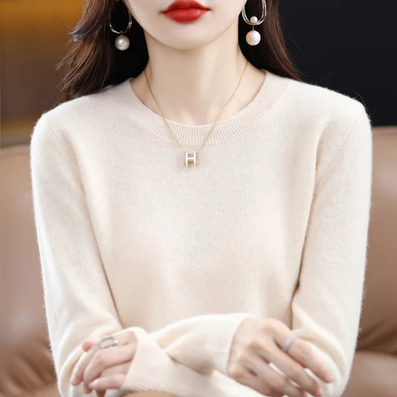 Korea 100% Pure Merino Wool Women Knitted Sweater Winter Warm Fashion Female ONeck Top Cashmere Pullover Seamless Jumpers 241021